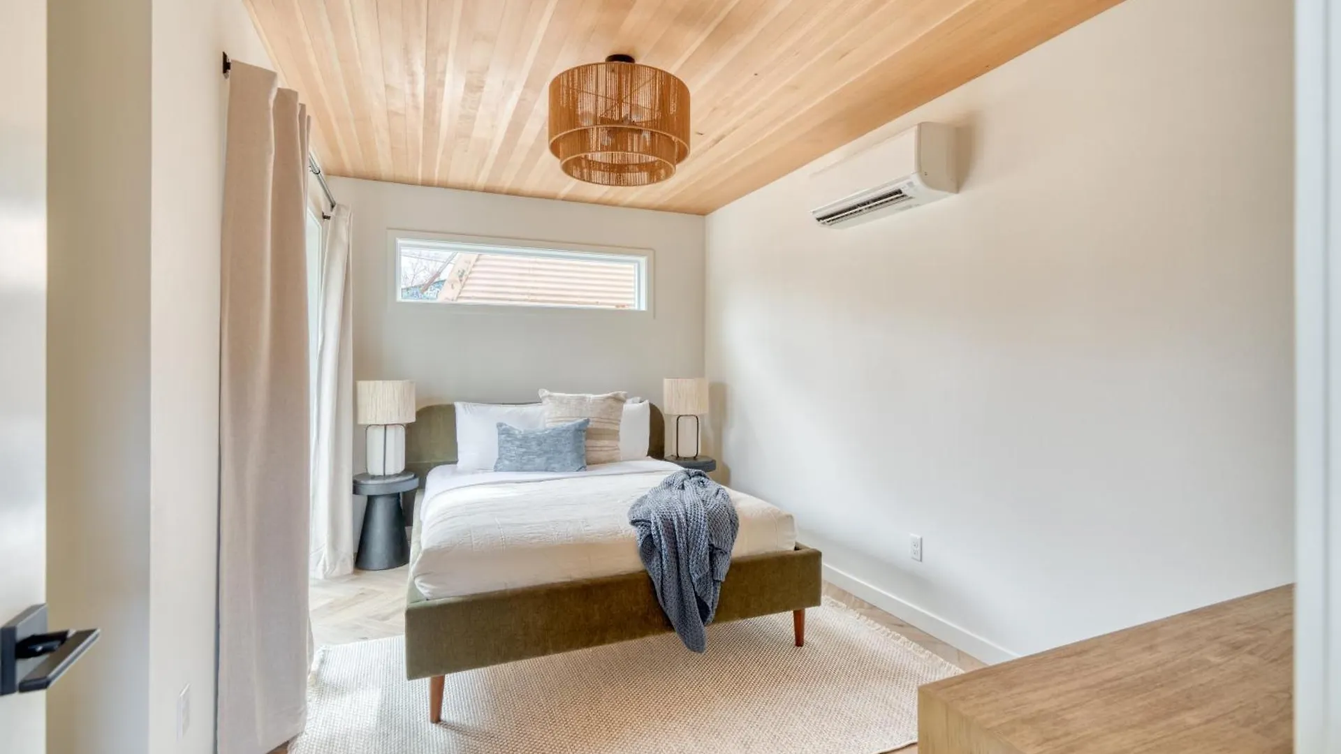 Holiday home Lively Alberta Arts Townhome Portland United States
